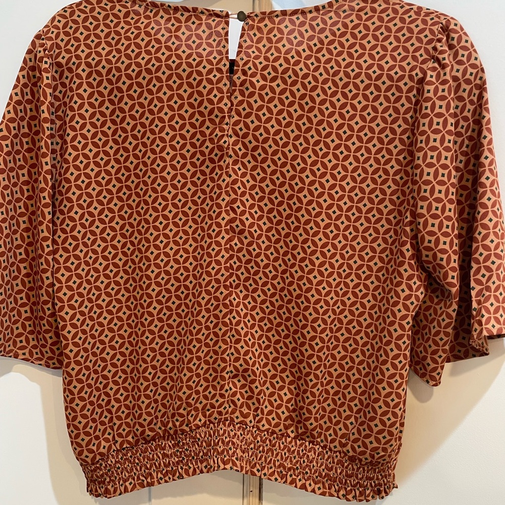 Art Deco style crop blouse